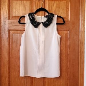 Peter pan collared shell